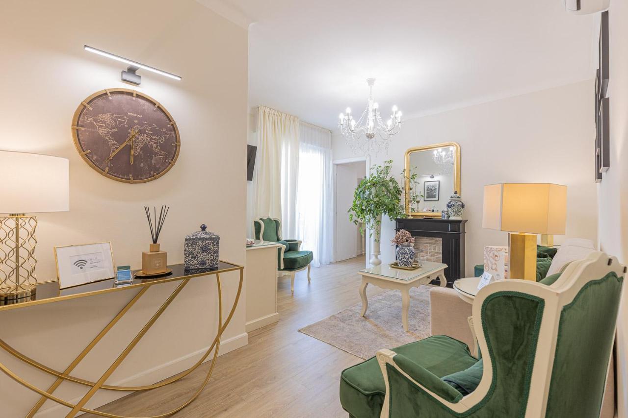 Crys: Apartments, Holiday, Business, Verde Vérone Extérieur photo